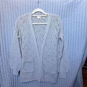 So sweater med gray cardigan